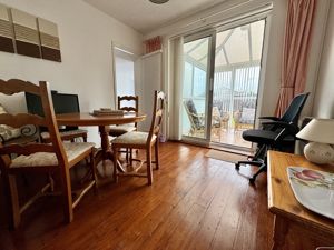 Dining Room- click for photo gallery